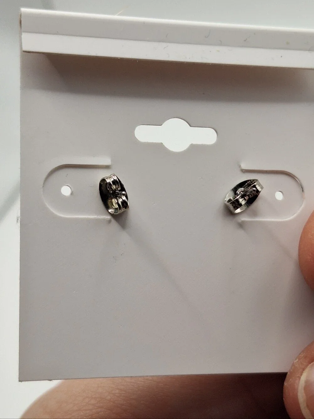 Lori's Gifts Silver Cross Stud Earrings